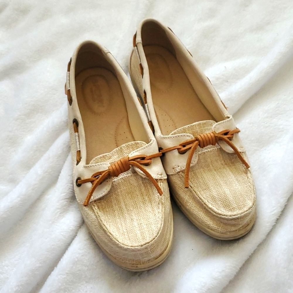 Sperry boat shoes